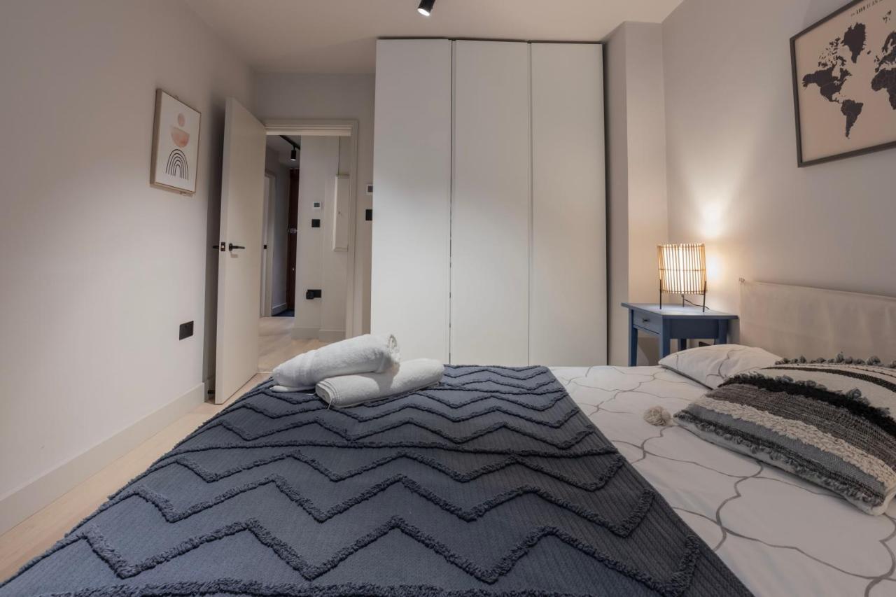 Amazing Property In Zone 1 Londra